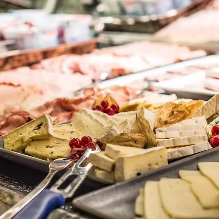 Dreifluessehof Gaestehaus מלון *